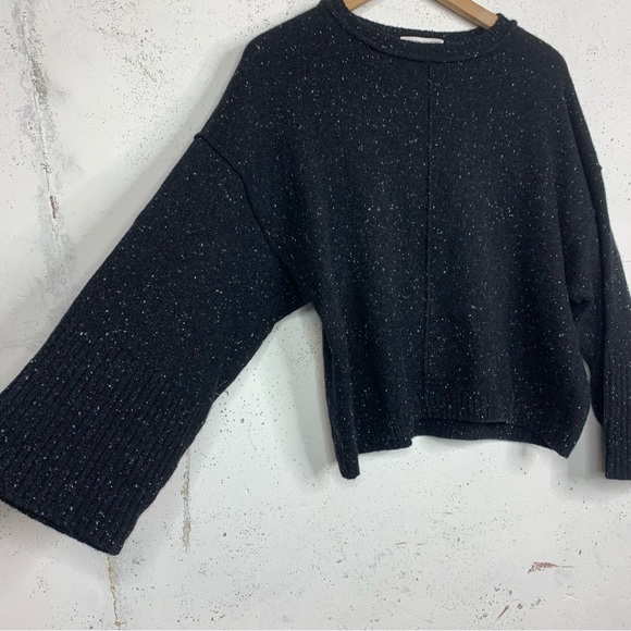 Autumn Cashmere Speckled Wide Sleeve Sweater - Picture 3 of 8
